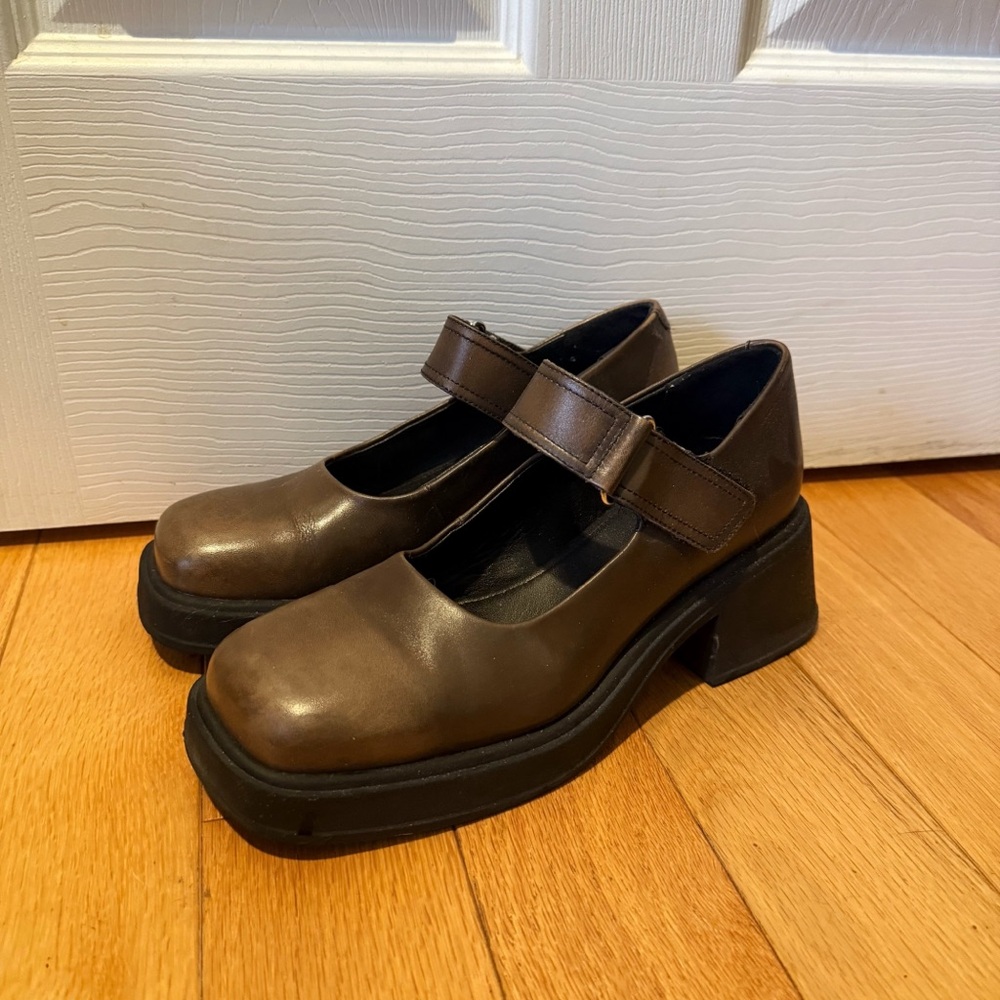 Vagabond Dorah Mary Jane Platform Shoes in Mud Brown EU Size 39/Women’s US 8.5